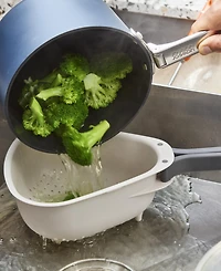Joseph Joseph Droplet Compact Colander with Folding Handles