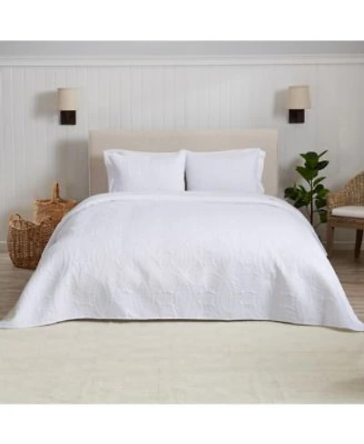 Linery Co. Pinsonic Medallion Microfiber Quilt Set With Shams