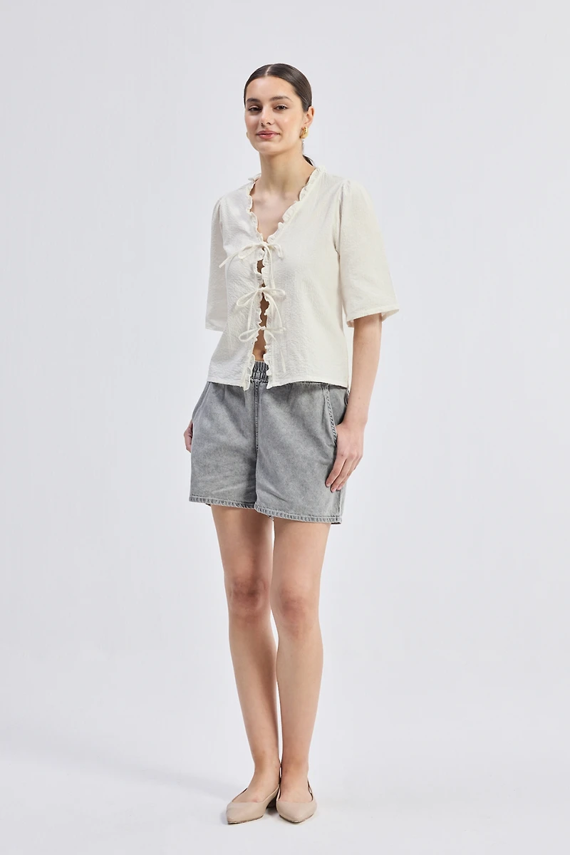 Reistor Women's Relaxed Fit Top With Ruffles and Front-Ties Cream