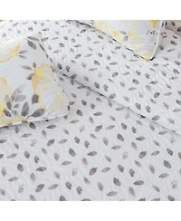Linery & Co. Watercolor Flowers Microfiber Quilt Set With Shams