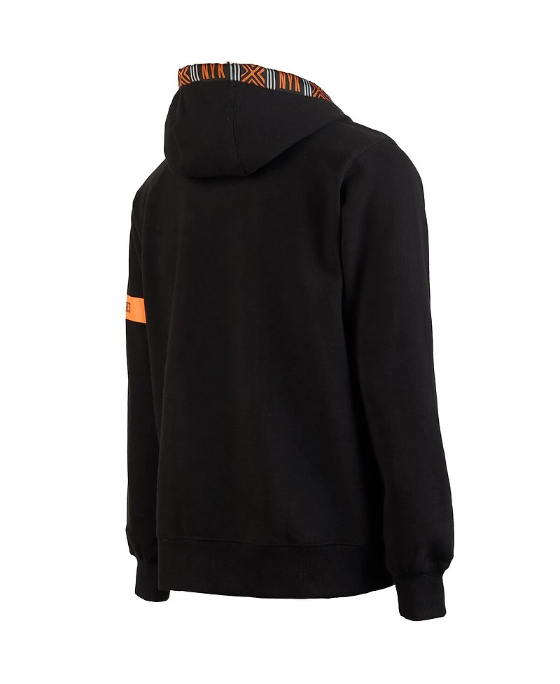 Two Hype x Nba Men's Black New York Knicks Culture Hoops Collection Premium Pullover Hoodie