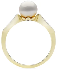 Belle de Mer Cultured Freshwater Pearl (7mm) & Diamond (1/6 ct. t.w.) Leaf Accent Ring in 10k Gold