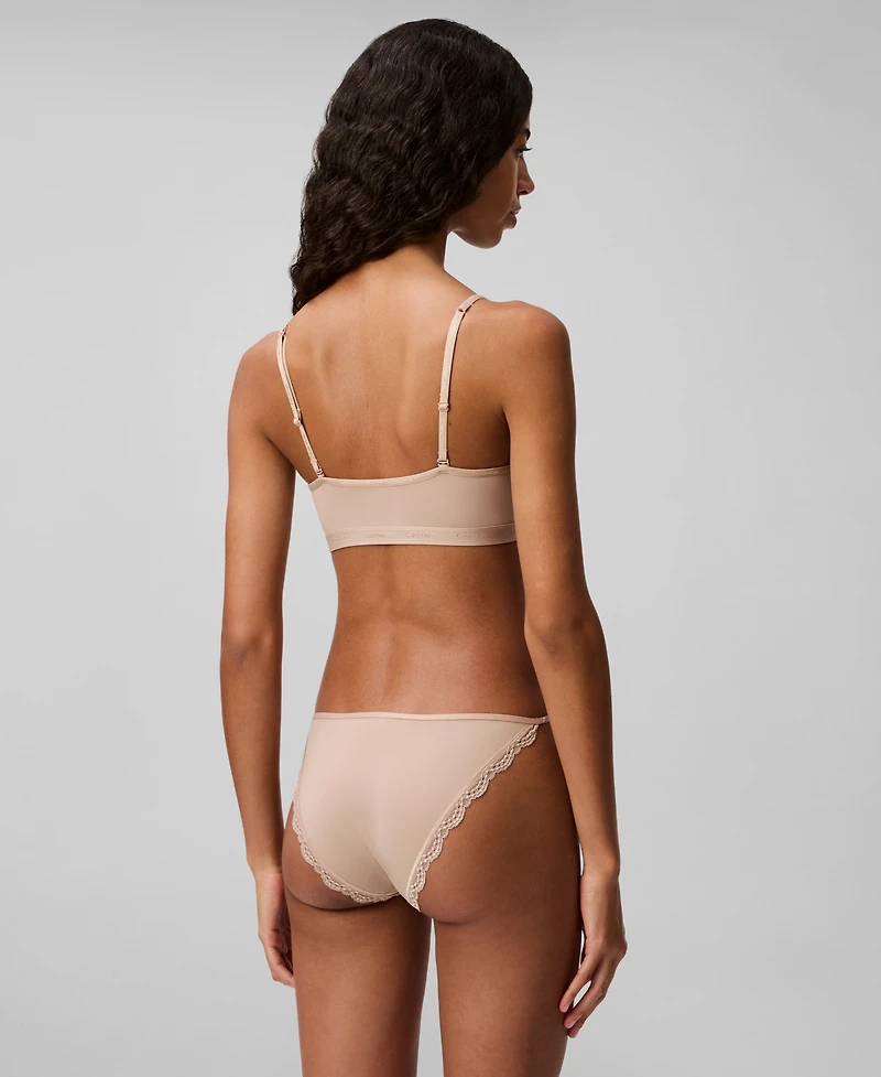 Calvin Klein Women's Form To Body Lightly Lined Bralette QF7554