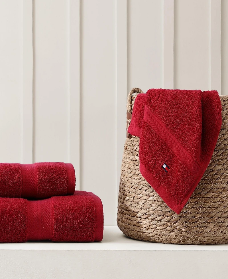 Tommy Hilfiger Home Modern American Solid Cotton Hand Towel, 16" x 26"