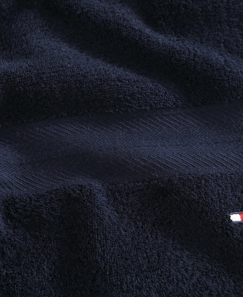 Tommy Hilfiger Home Modern American Solid Cotton Bath Towel, 30" x 54"