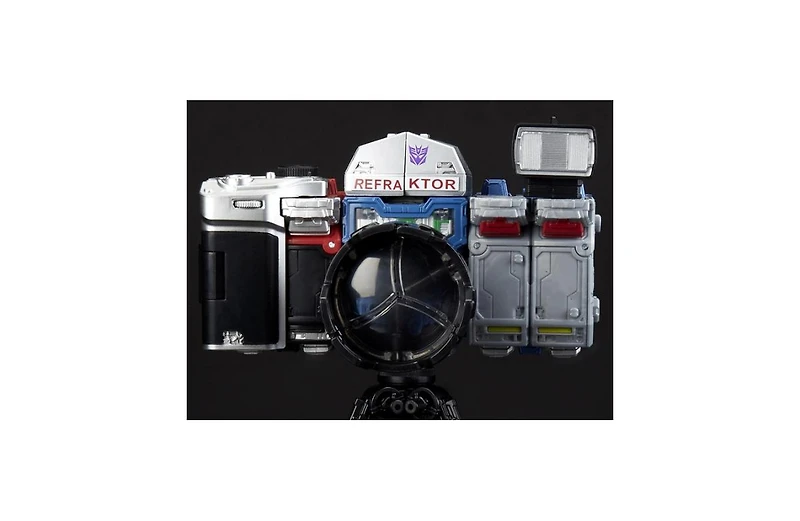 Refraktor Reconnaissance Team Exclusive Three Pack Deluxe Class | Transformers Generations War for Cybertron Siege Chapter