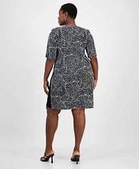 Connected Plus Contrast-Side Sheath Dress