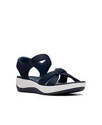 Clarks Women's Arla Daisy Slip On Flat Sandals
