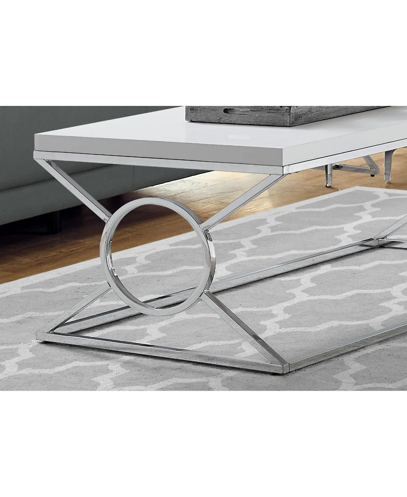 Wood and Iron Coffee Table – Rustic and Sturdy Design