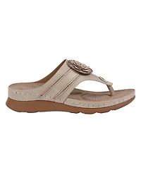 Gc Shoes Women's Vickie Flower Thong Flat Sandals