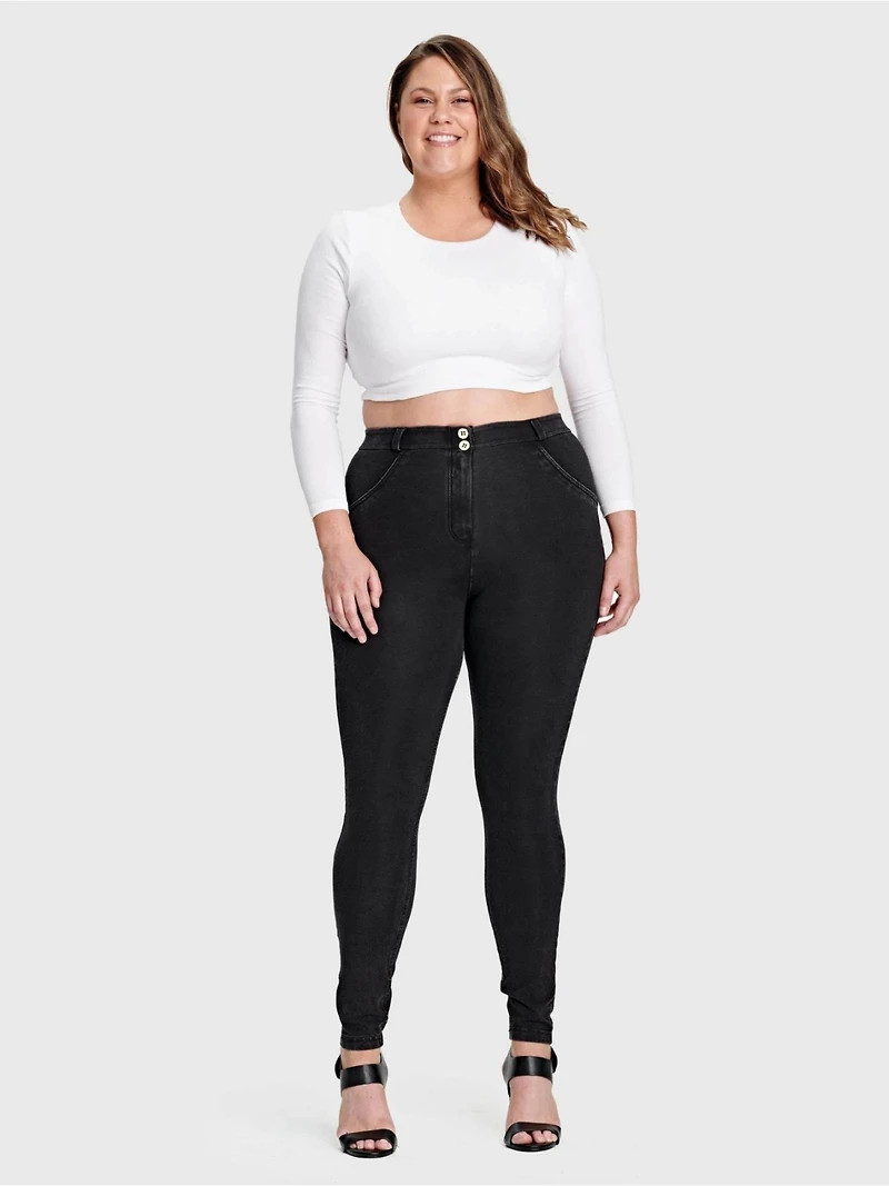 Freddy Women's Curvy High-Rise Sculpting Skinny Jeans