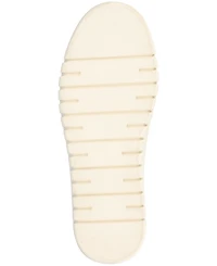 Journee Collection Women's Tayla Round Toe Comfort Loafers