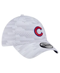 New Era Men's White Chicago Cubs Graded 39THIRTY Stretch Fit Hat