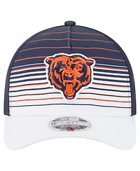 New Era Men's White/Navy Chicago Bears Adventure Gradient 9FORTY M-Crown A-Frame Adjustable Hat