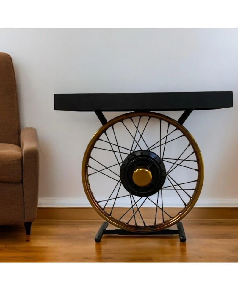 Durable Solid Wood End Table – Perfect for Living Rooms or Bedrooms