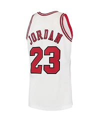 Mitchell & Ness Men's Michael Jordan White Chicago Bulls 1995 Hardwood Classics Authentic Jersey