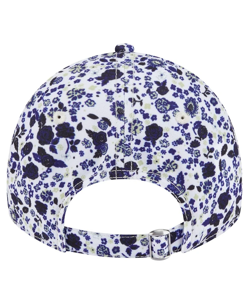 New Era Women's White Washington Huskies Blooming 9TWENTY Adjustable Hat