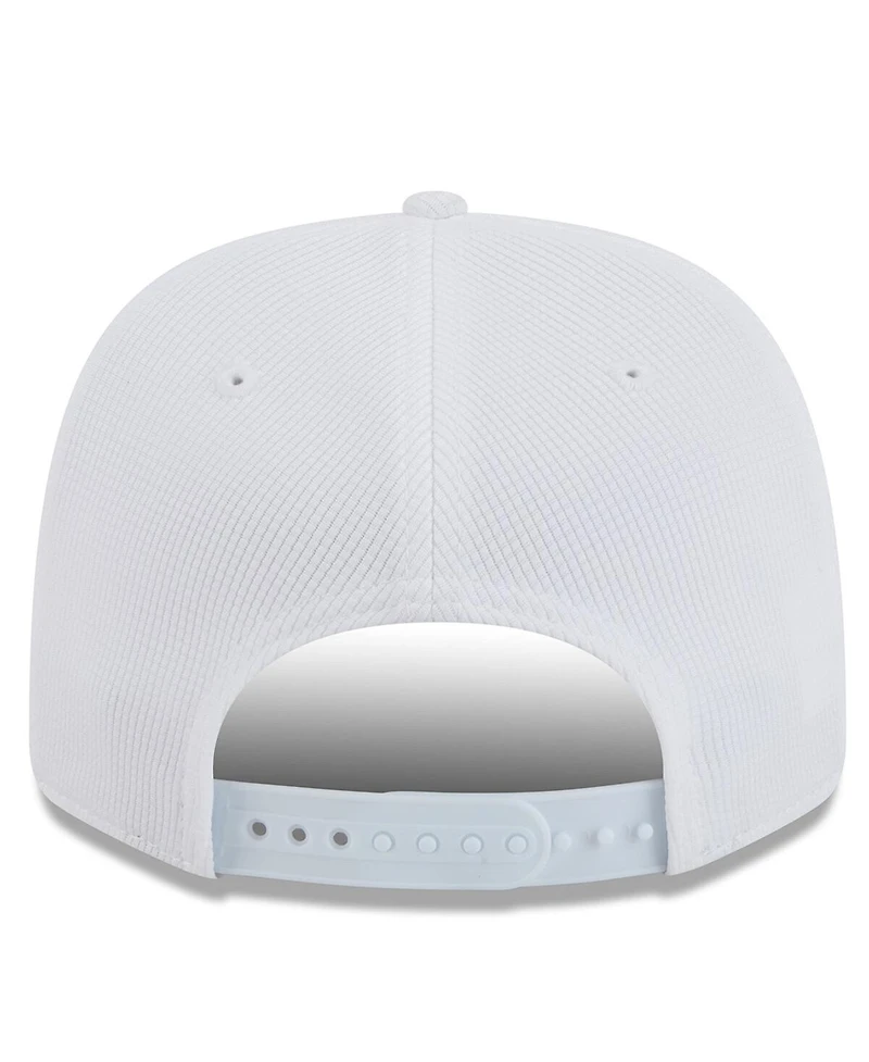 New Era Men's White Chicago Fire 2025 Jersey Hook 9SEVENTY Stretch-Snap Hat