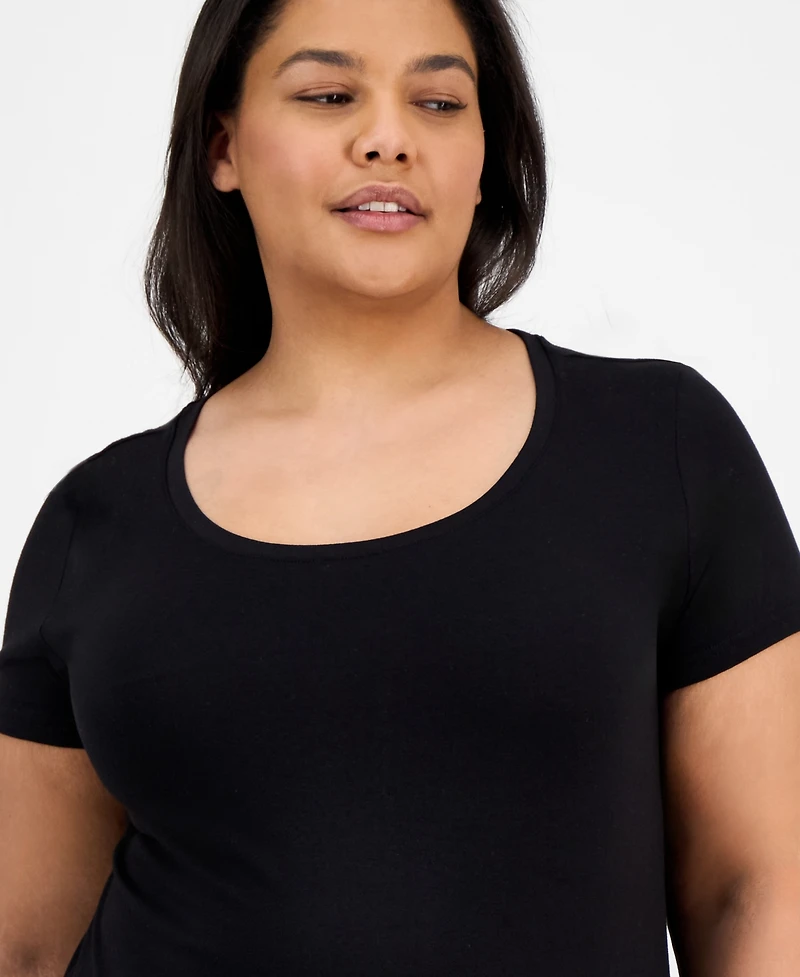 Aveto Trendy Plus Scoop-Neck T-Shirt