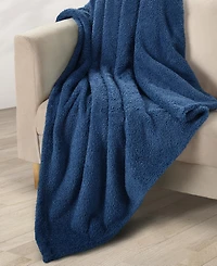 J by J Queen Bold Cozy Throw, 70" x 50"