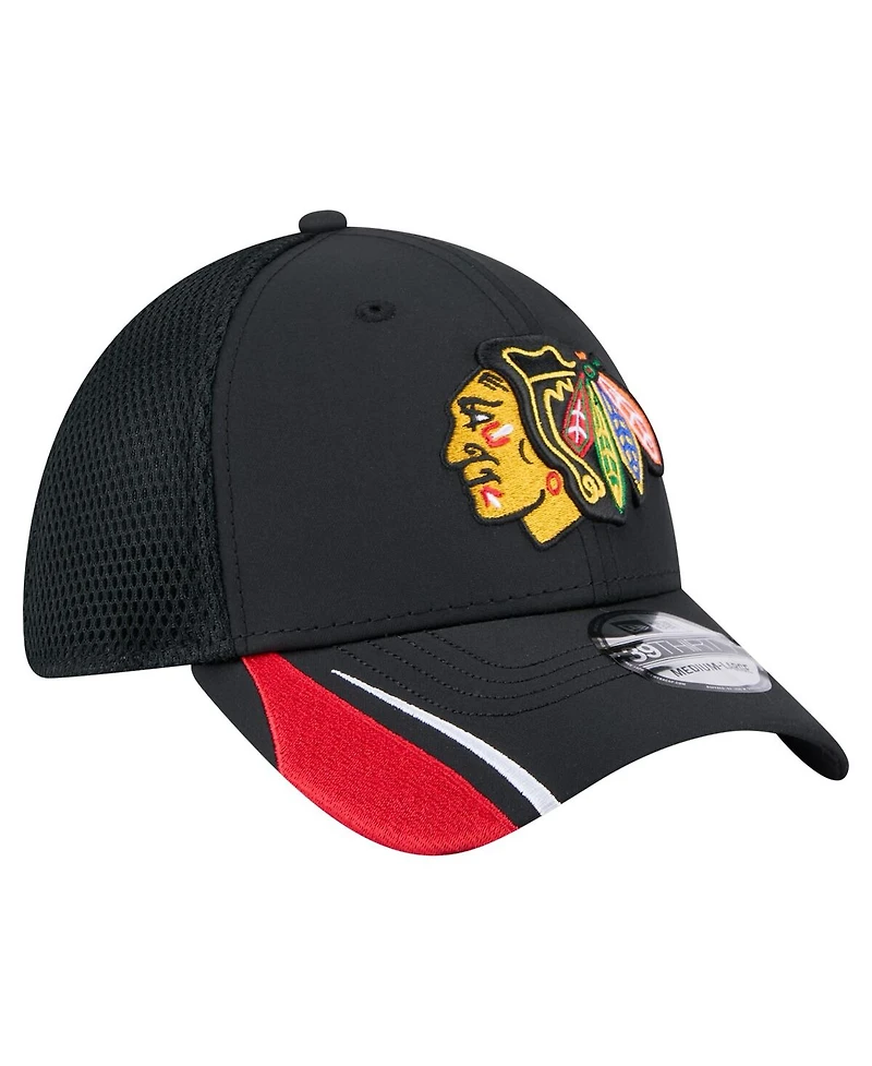 New Era Men's Black Chicago Blackhawks Linear Featherweight 39THIRTY Flex Hat
