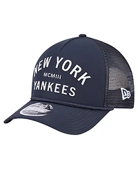 New Era Men's Navy New York Yankees Minimalist 9FORTY A-Frame Adjustable Hat