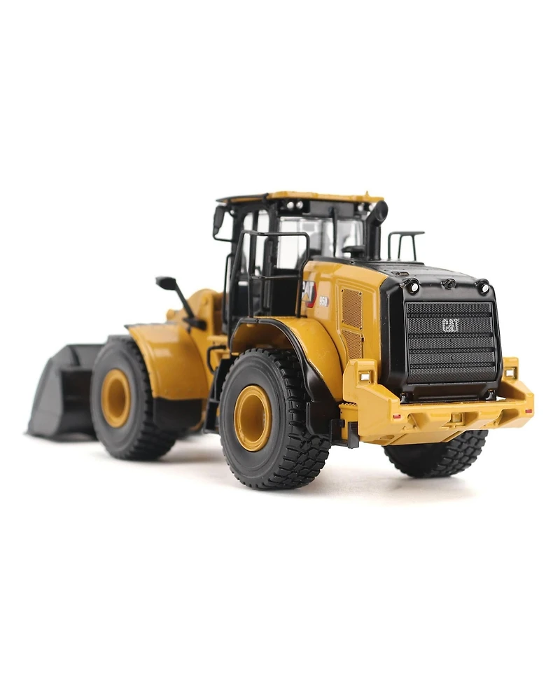 Diecast Masters 1/50 Caterpillar 950 Medium Wheel Loader High Line Series 85770