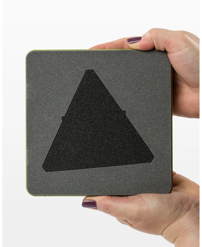Accuquilt Go! Equilateral Triangle-4 1/2" Sides (4 1/4" Finished) Die