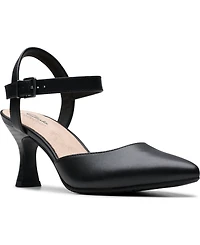 Clarks Collection Women's Kataleyna Cora Pointy Toe Pumps