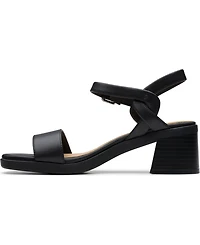 Clarks Collection Women's Jaylan Ray Square Toe Sandals