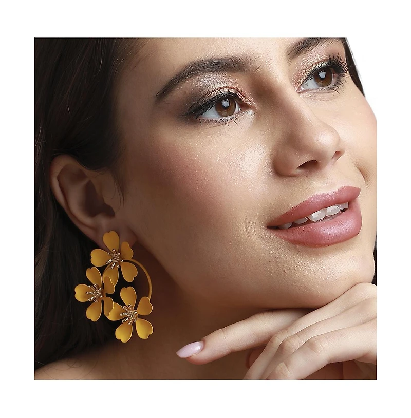 Sohi Floral-Circular Drop Earrings
