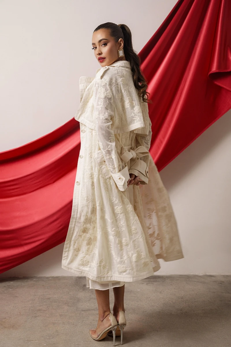 Jluxlabel Floral Embroidered Coat