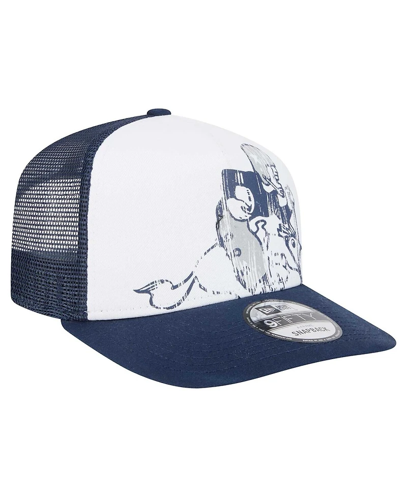 New Era Men's White/Navy Dallas Cowboys Distressed 9FIFTY A-Frame Snapback Hat