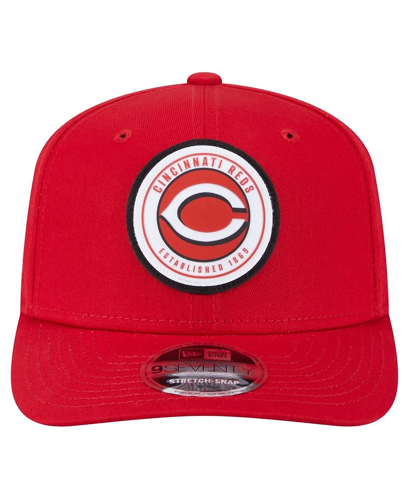 New Era Men's Red Cincinnati Reds Circle Patch 9SEVENTY Stretch-Snap Hat