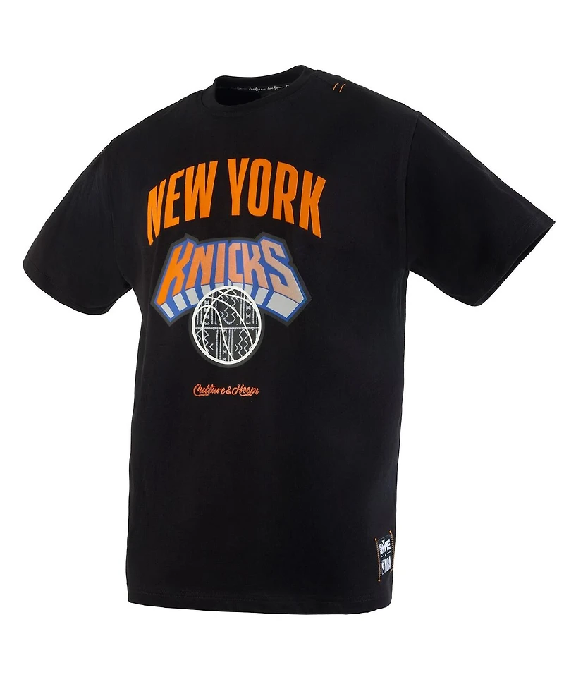 Two Hype x Nba Men's Black New York Knicks Culture Hoops Collection Premium T-Shirt