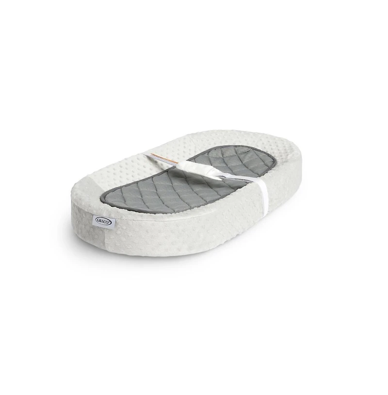 Graco Premium Oval Contoured Changing Pad with Bonus Cover and Water