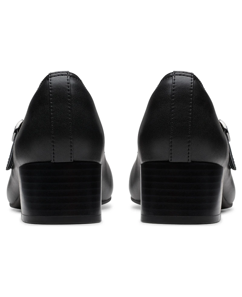 Clarks Women's Iridessa Rae Square Toe Pumps