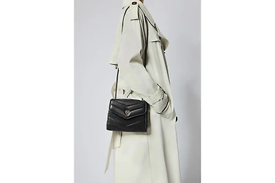 Women's Flap Chain Bag Classic Quilted Victoria Hyde