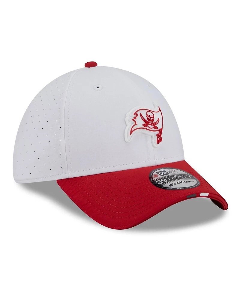 New Era Men's White/Red Tampa Bay Buccaneers 2025 Nfl Training Camp 39THIRTY Flex Hat