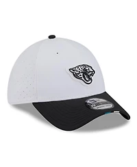 New Era Men's White/Black Jacksonville Jaguars 2025 Nfl Training Camp 39THIRTY Flex Hat