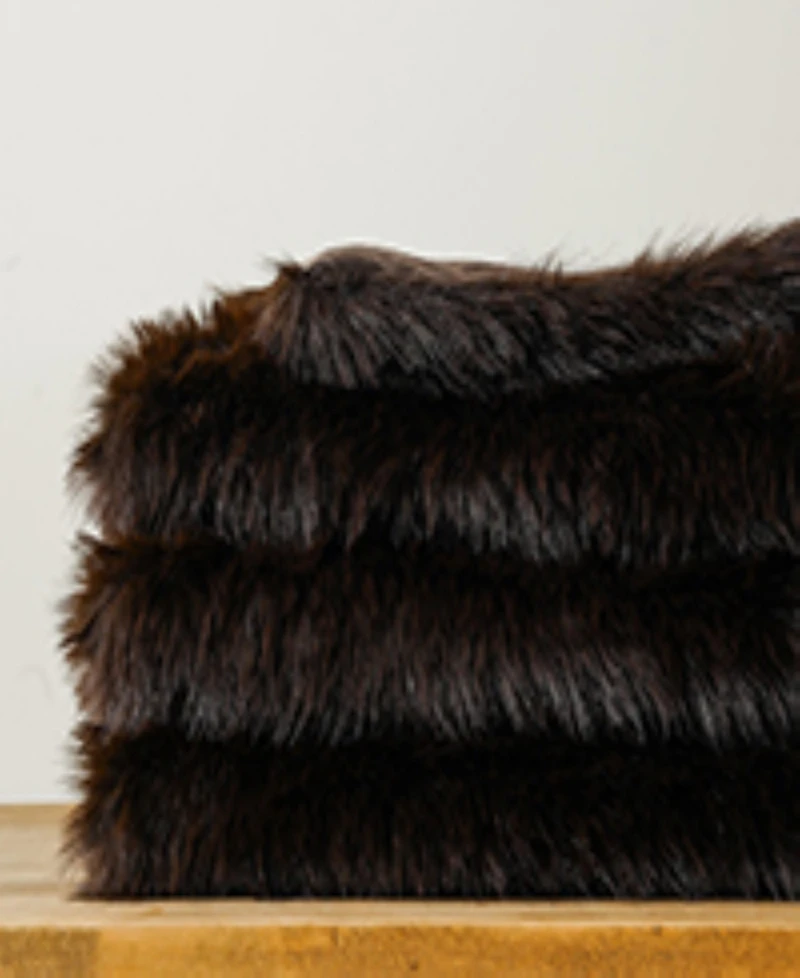 Battilo Lifestyle Faux Fur Throw, 50" x 60"