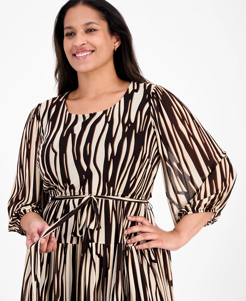 Sandra Darren Plus 3/4-Sleeve Tiered Mesh Dress