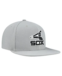 Mitchell & Ness Men's White Chicago White Sox Cooperstown Collection Basic Flip Snapback Hat