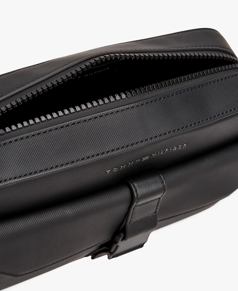 Tommy Hilfiger Men's Foundation Reporter Bag