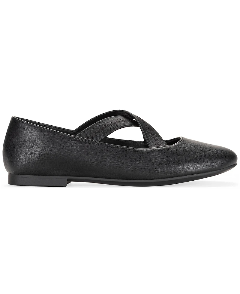 Wild Pair Women's Viehnna Crisscross Ballet Flats, Exclusively at Macy's