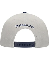 Mitchell & Ness Men's Gray Seattle Mariners Knock Out Panel Snapback Hat