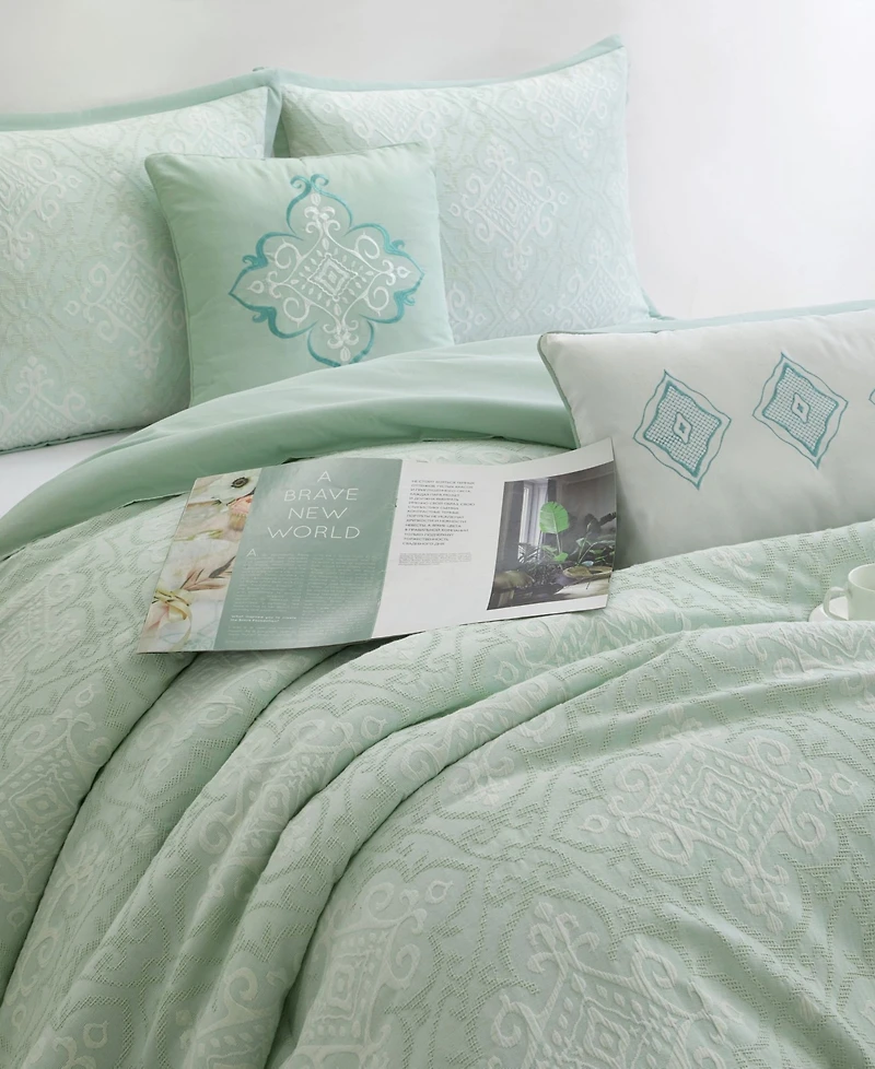 Stratford Park Prissa Medallion 6-Pc. Comforter Set, California King