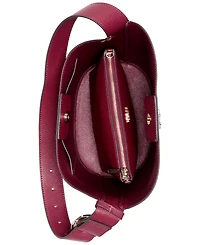 Guess Meridian Ii Medium Bucket Bag