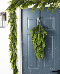 Glitzhome 31.5" Greenery Polyethylene Christmas Dripping Teardrop