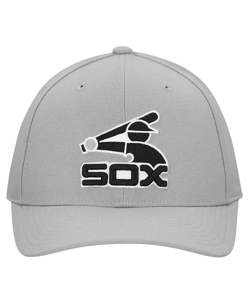 Mitchell & Ness Men's and Women's Gray Chicago White Sox Basic Coop Pro Adjustable Hat